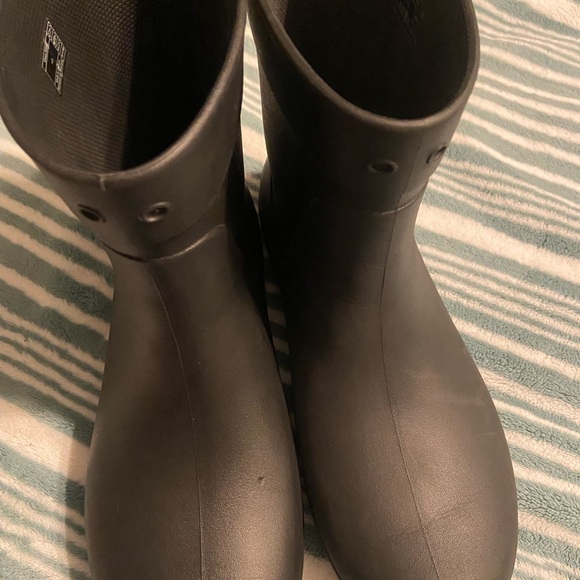 Crocs Black Boots - Picture 1 of 6